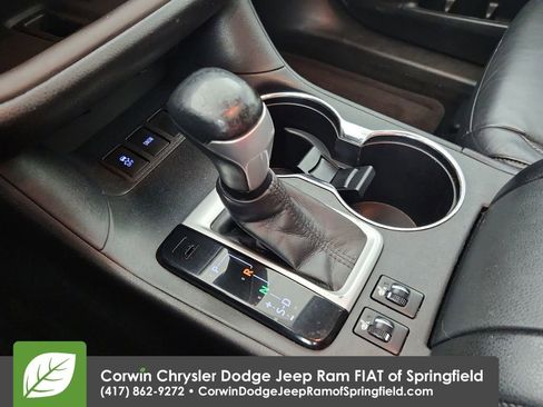 Used 2015 Toyota Highlander XLE image 27