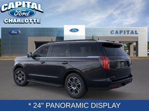 New 2026 Ford Expedition Active RWD image 4