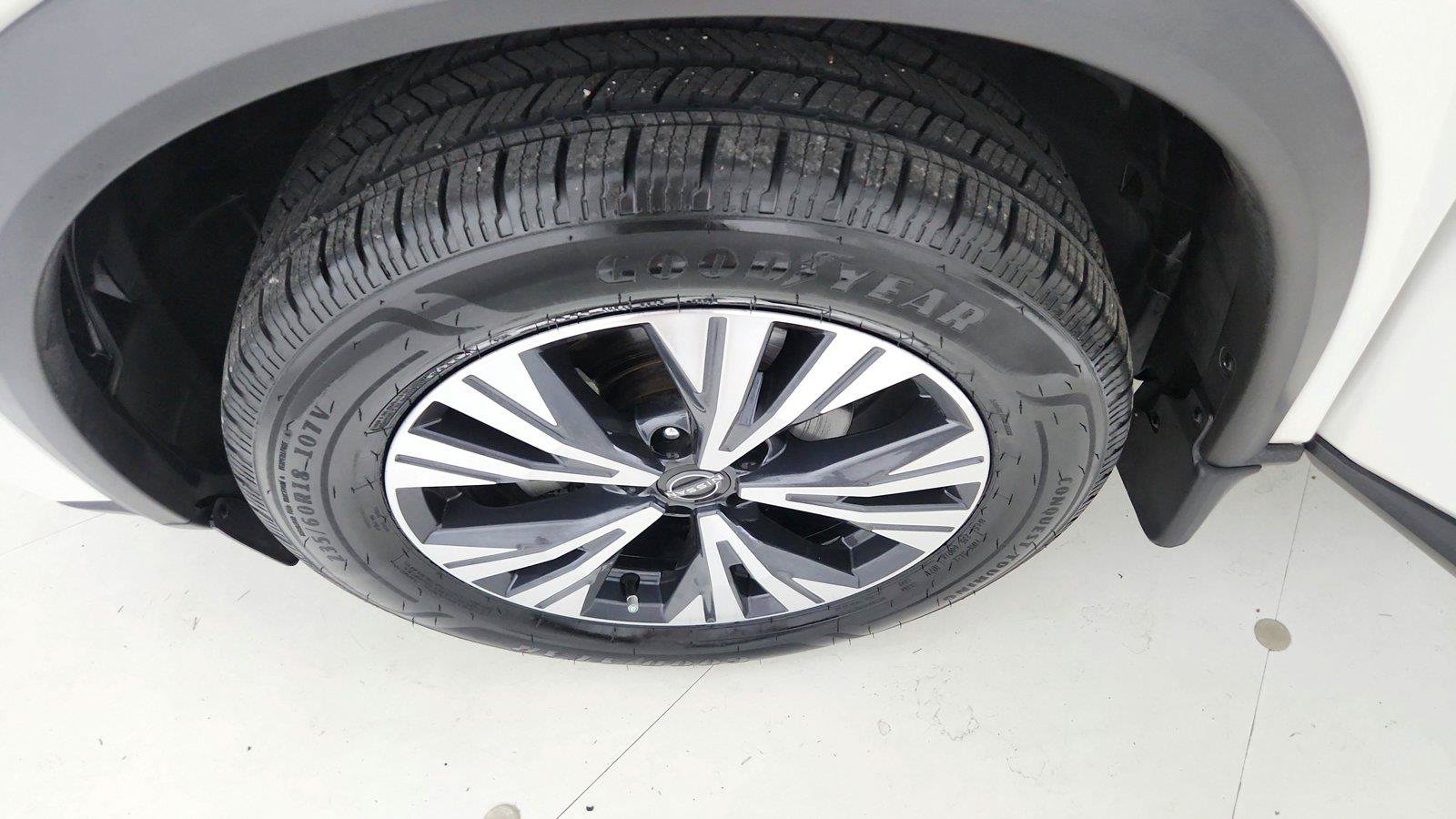 Certified 2023 Nissan Rogue SV FWD image 36