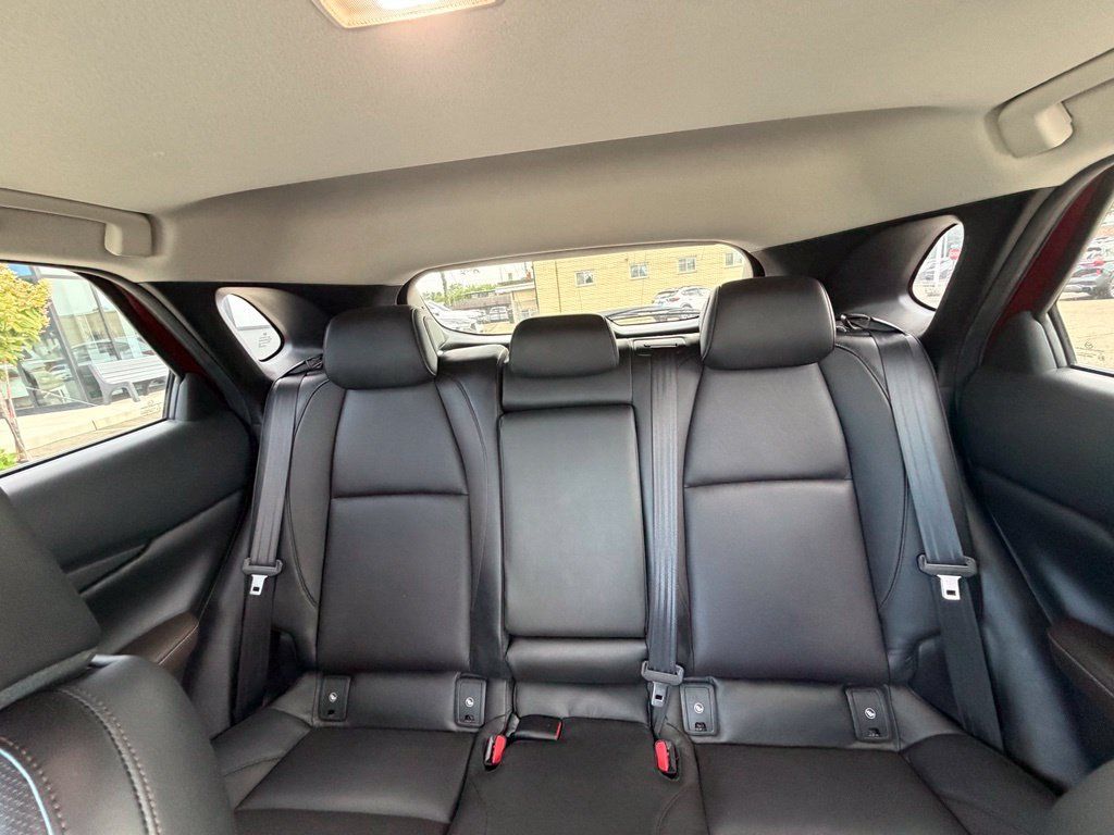 Used 2020 MAZDA CX-30 AWD w/ Premium Package image 12