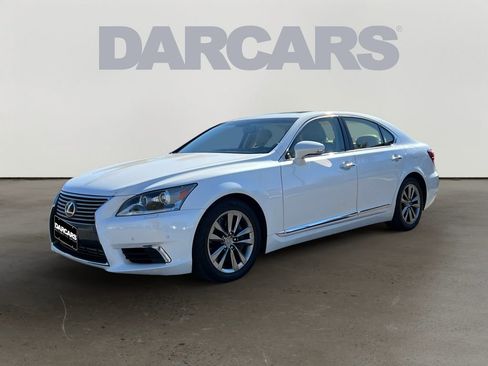 Used 2016 Lexus LS 460 460 image 2