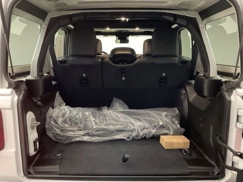 Used 2025 Jeep Wrangler Rubicon 392 image 31