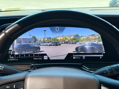 Certified 2022 Cadillac Escalade ESV Sport w/ Touring Package AWD/4WD image 6