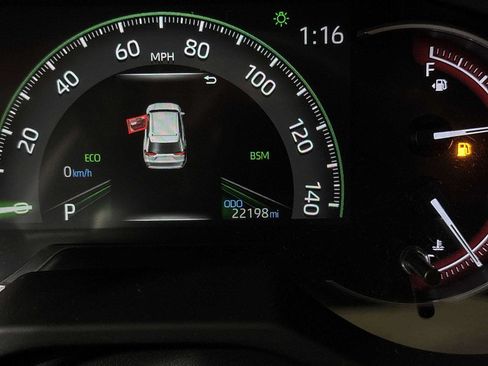 Certified 2025 Toyota RAV4 XLE AWD/4WD image 19
