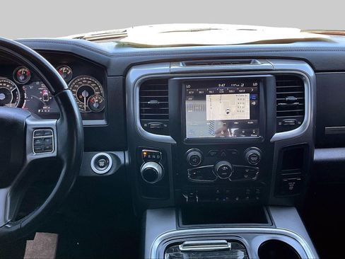 Used 2018 RAM 1500 Limited RWD image 6
