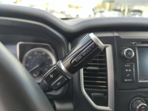 Used 2019 Nissan Titan S w/ S Utility Package RWD image 31