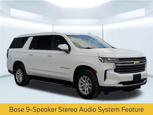 Used 2023 Chevrolet Suburban LT image 9