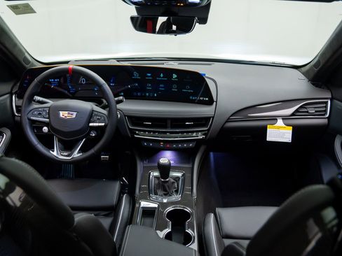 Certified 2026 Cadillac CT5 V Blackwing w/ Precision Package image 9