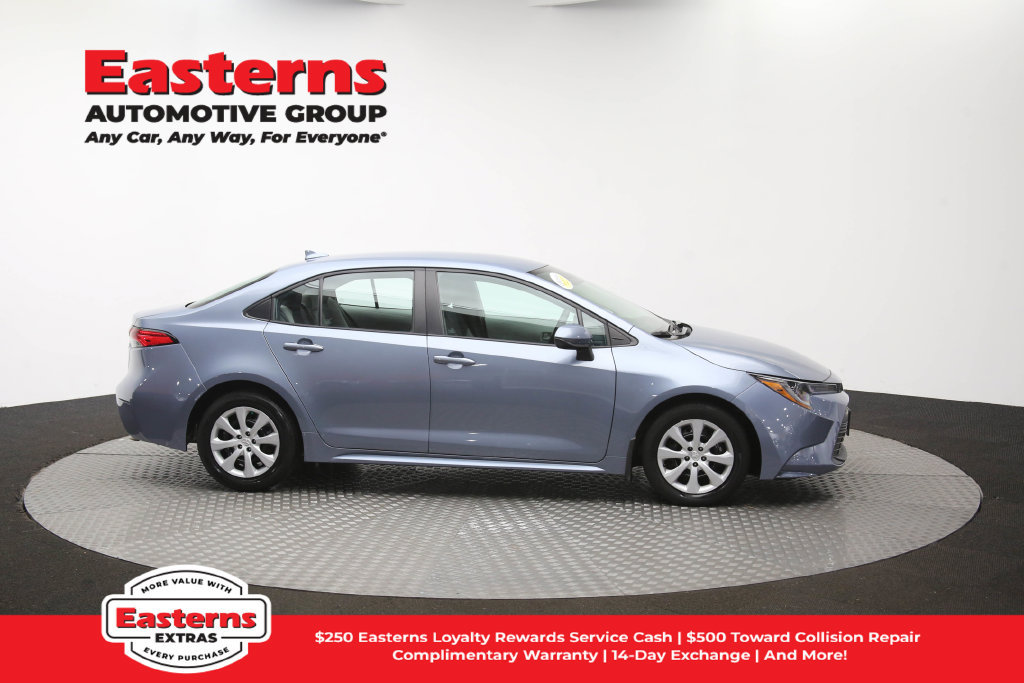 Used 2024 Toyota Corolla LE FWD image 45