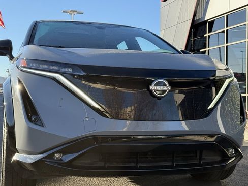 Used 2024 Nissan Ariya EVOLVE+ e-4ORCE image 31