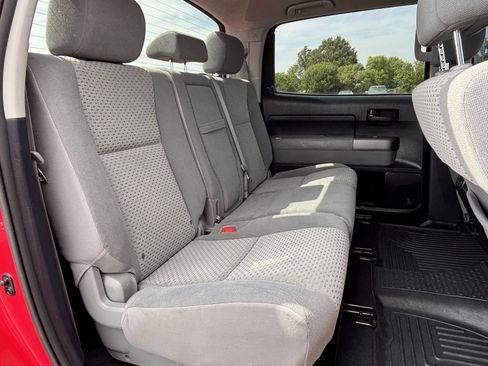 Used 2013 Toyota Tundra 2WD CrewMax w/ Tow Pkg image 13