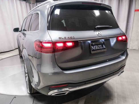 Used 2025 Mercedes-Benz GLS 450 4MATIC image 7