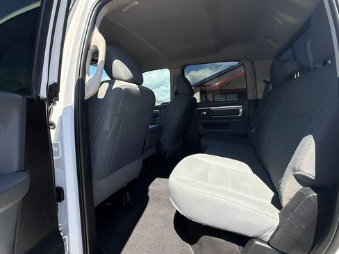 Used 2018 RAM 2500 SLT AWD/4WD image 13