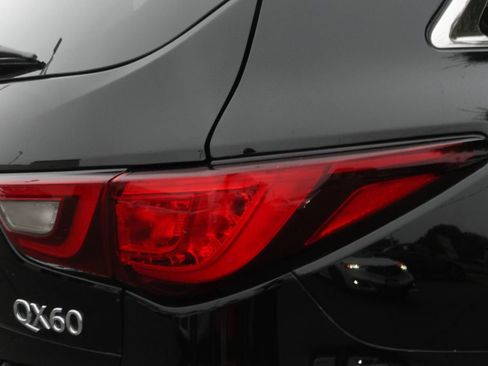 Used 2019 INFINITI QX60 Luxe w/ Sensory Package image 6