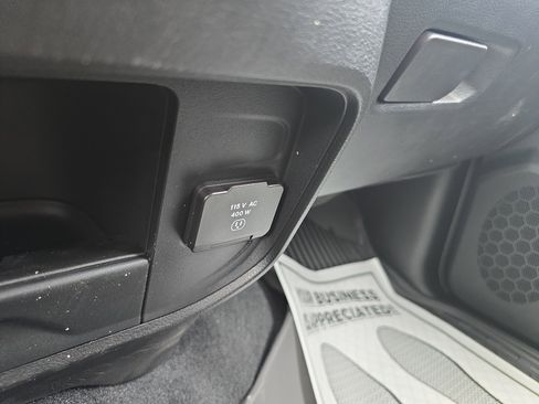 New 2026 RAM 2500 Tradesman image 29