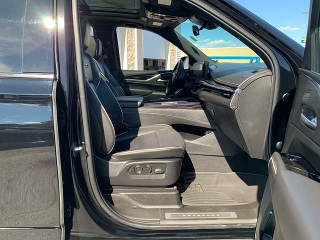 Used 2021 Cadillac Escalade Sport w/ Driver Assist Tech Package AWD/4WD image 15