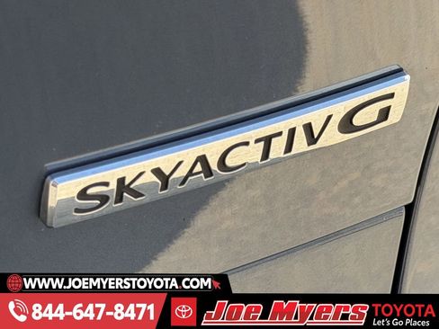 Used 2025 MAZDA CX-30 AWD 2.5 S w/ Preferred Package image 11