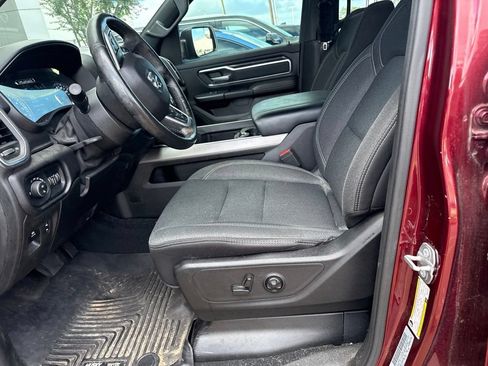 Used 2019 RAM 1500 Big Horn RWD image 5
