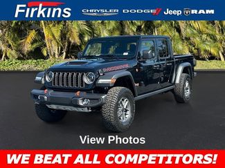 New 2026 Jeep Gladiator Mojave video 1