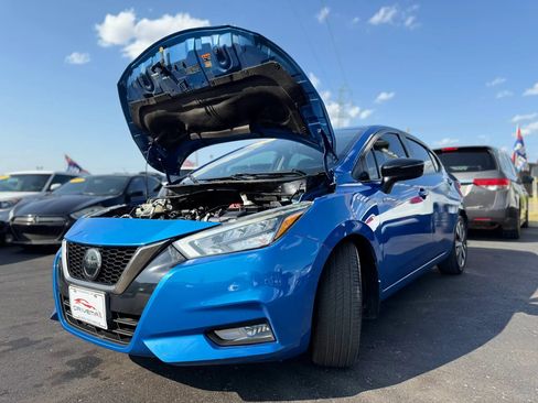 Used 2020 Nissan Versa SR FWD image 8