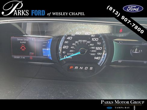 Used 2015 Ford Taurus SEL w/ Equipment Group 201A FWD image 5
