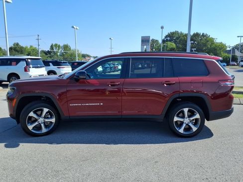 Used 2026 Jeep Grand Cherokee L Limited AWD/4WD image 16