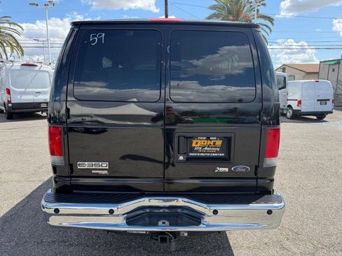 Used 2014 Ford E-350 and Econoline 350 XLT image 7