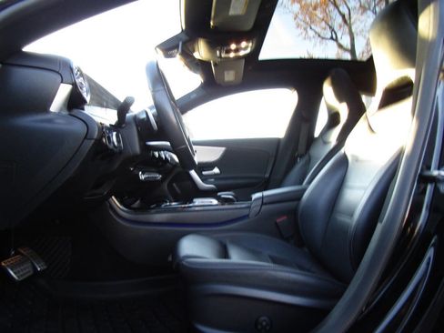 Used 2020 Mercedes-Benz CLA 250 4MATIC image 10