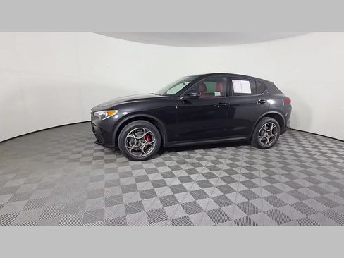 Used 2023 Alfa Romeo Stelvio Sprint RWD image 48