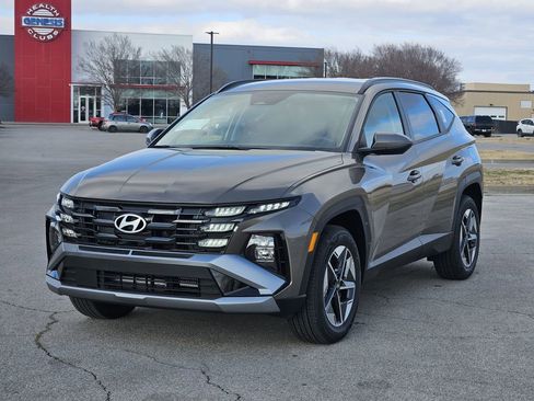 New 2026 Hyundai Tucson SEL AWD/4WD image 3