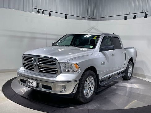 Used 2017 RAM 1500 Big Horn AWD/4WD image 9