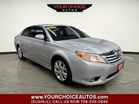 Used 2011 Toyota Avalon FWD image 9