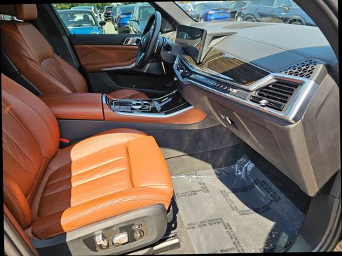 Used 2024 BMW X5 xDrive40i w/ Executive Package AWD/4WD image 26