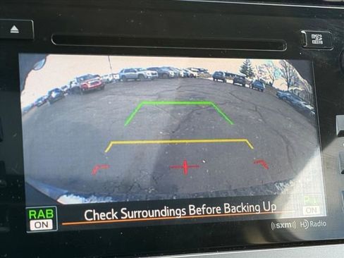 Used 2017 Subaru Outback 3.6R Limited image 17