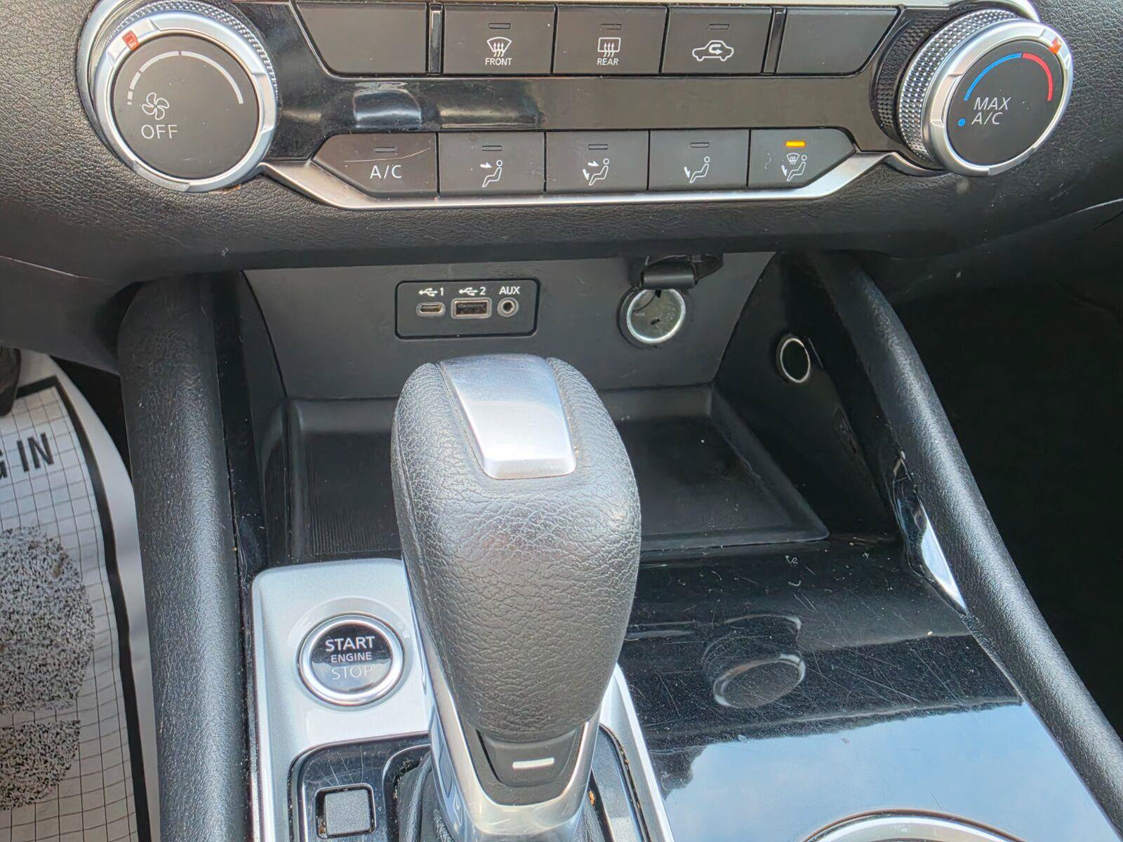 Used 2024 Nissan Altima 2.5 SV FWD image 16