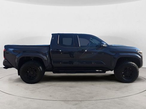 Used 2024 Toyota Tacoma TRD Sport w/ TRD Sport Premium Package AWD/4WD image 6