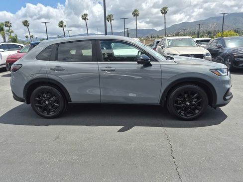Used 2024 Honda HR-V Sport image 8