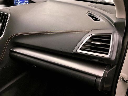 Used 2019 Subaru Crosstrek 2.0i Limited w/ Moonroof Package w/Navigation image 15