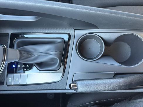 New 2026 Hyundai Elantra Sport FWD image 20