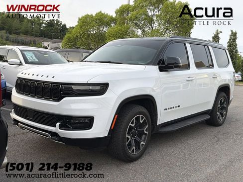 Used 2025 Jeep Wagoneer Series II AWD/4WD image 1