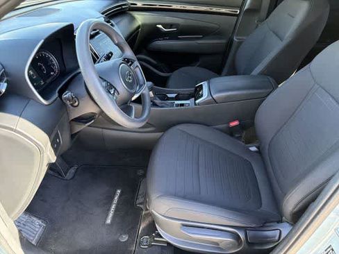 Certified 2024 Hyundai Santa Cruz SE image 13