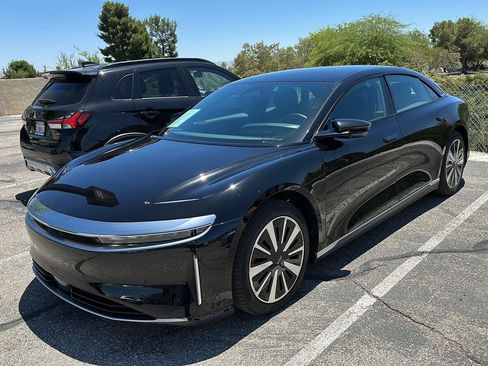 Used 2024 Lucid Air Touring AWD/4WD image 2