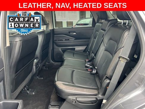 Used 2023 Nissan Pathfinder SL w/ Cargo Package AWD/4WD image 14