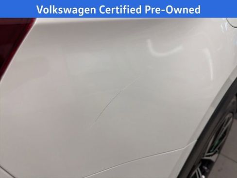 Certified 2024 Volkswagen Atlas SEL Premium R-Line image 18