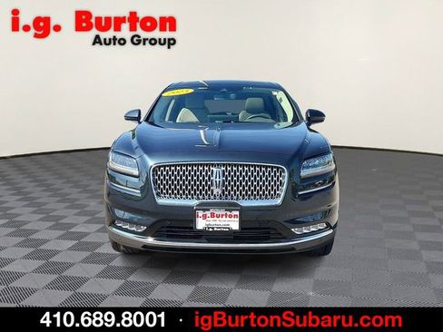 Used 2023 Lincoln Nautilus Reserve w/ Equipment Group 202A AWD/4WD image 2