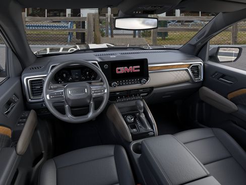 New 2026 GMC Canyon Denali AWD/4WD image 15