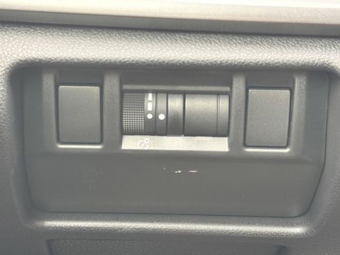 Certified 2025 Subaru Impreza 2.0i Sport AWD/4WD image 25