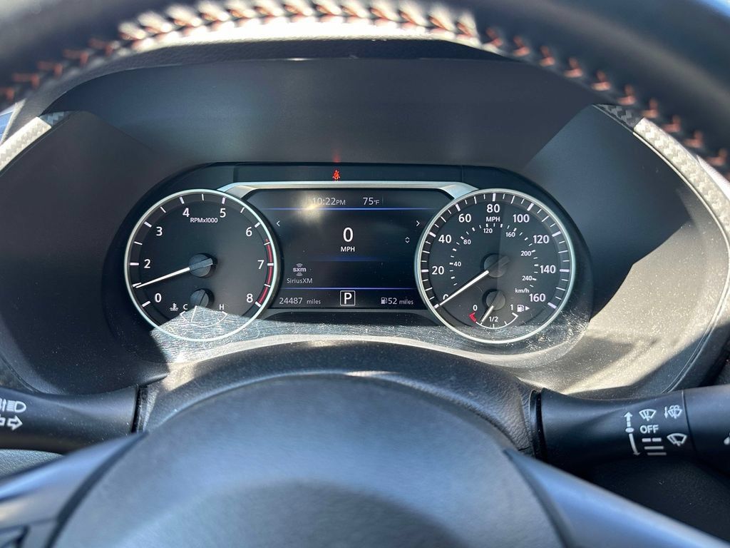Certified 2023 Nissan Sentra SR w/ SR Premium Package FWD image 32