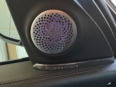 Used 2024 BMW XM image 80