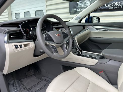 Certified 2023 Cadillac XT5 Premium Luxury image 10